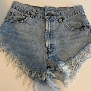 Urban Outfitters Levi’s shorts